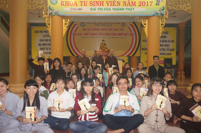 KHÓA TU SINH VIÊN CUỐI NĂM 2017