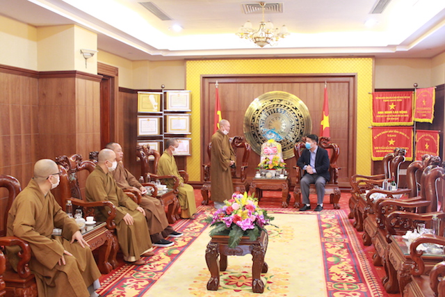 Quy Nhơn: Ban Trị sự chúc tết Tân Sửu lãnh đạo chính quyền thành phố