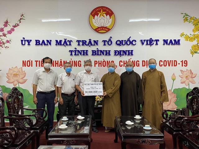 Phật giáo thành phố Quy Nhơn ủng hộ quỹ phòng chống Covid-19