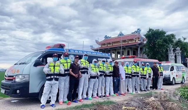 Hội bảo trợ bệnh nhân nghèo Sen Việt chùa Dương Sơn – những cánh sen ngát hương