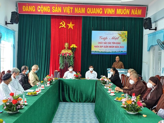 Hoài Ân: Gặp mặt chức sắc tôn giáo nhân dịp xuân Nhâm Dần