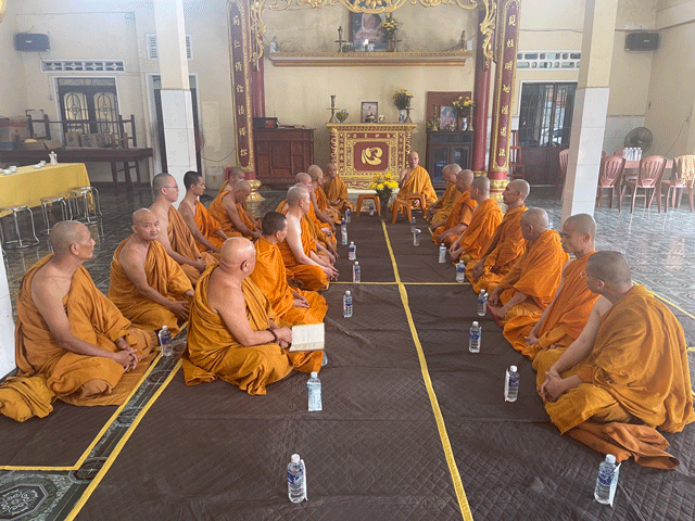 Quy Nhơn: Chư Tăng Khất sĩ Bình Định Bố Tát, tụng giới tại Tịnh xá Bửu Ân