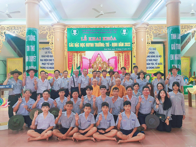 Ban hướng dẫn PB GĐPT khai giảng khóa học bậc Trì - Định