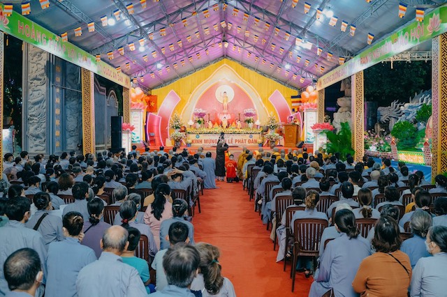 An Nhơn: Trang nghiêm tổ chức Đại lễ Phật Đản PL.2566
